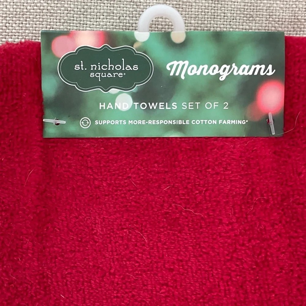 St. Nicholas Square Red Hand Towels Set